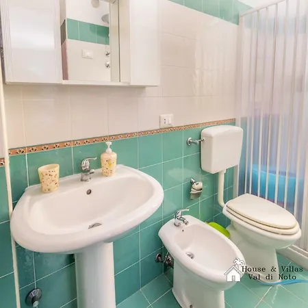 Vila Marettimo House *