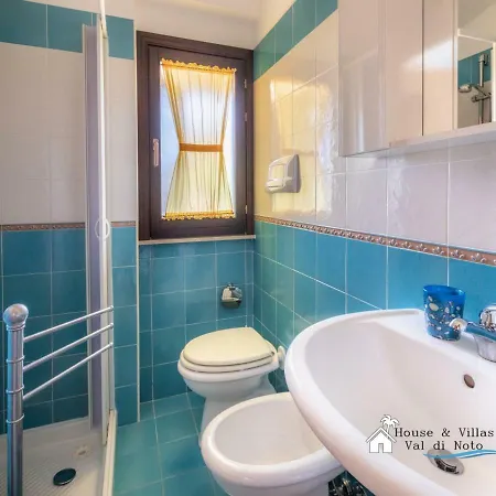 Vila Marettimo House *